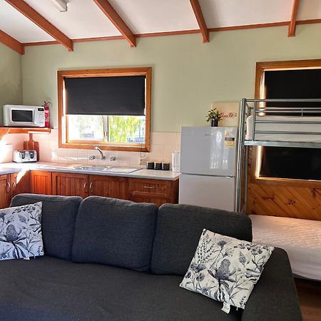 Millicent Lakeside Caravan Park Otel Dış mekan fotoğraf
