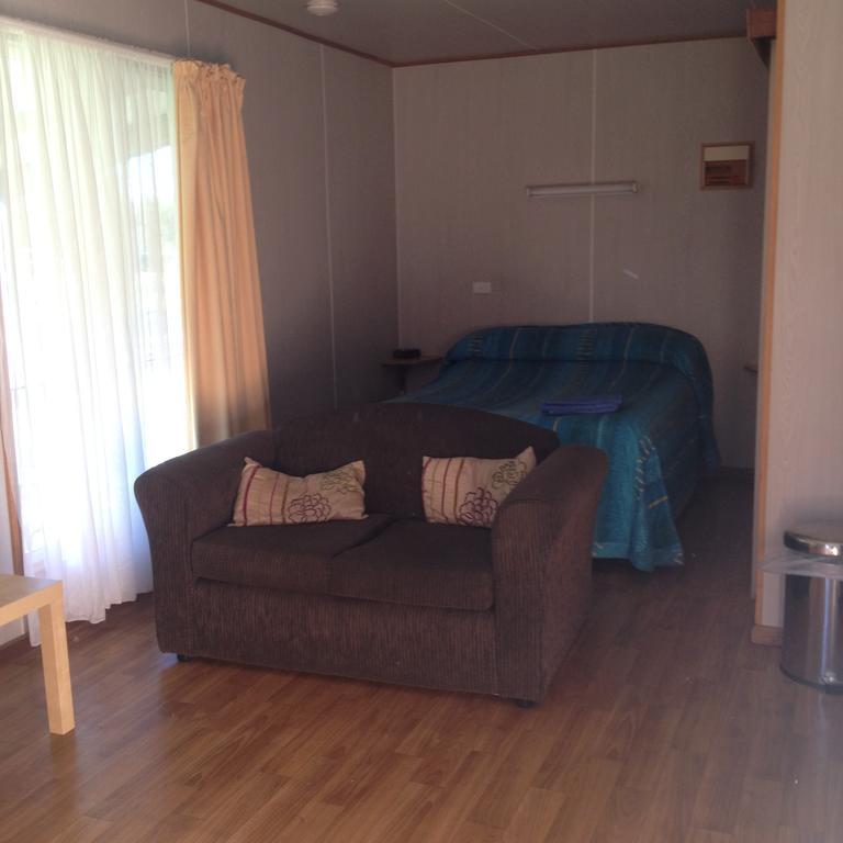Millicent Lakeside Caravan Park Otel Dış mekan fotoğraf